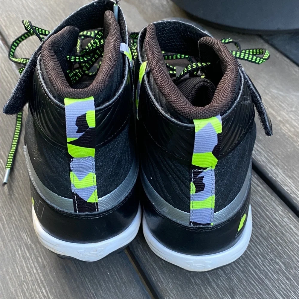 Under Armour Black and Lime High-Top Baseball Cleats Men  Size 12